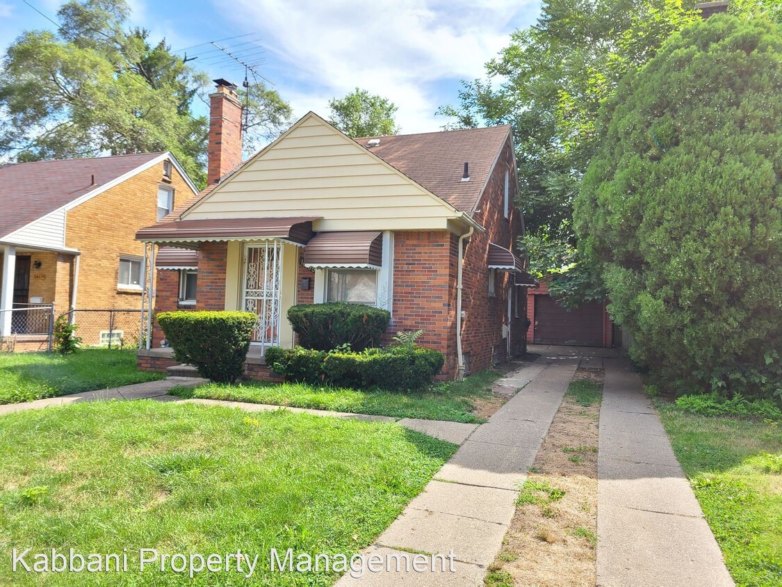 Primary Photo - 3 br, 1.5 bath House - 16166 Biltmore