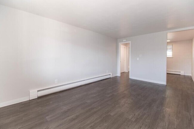 Foto del edificio - 5840 Carr St