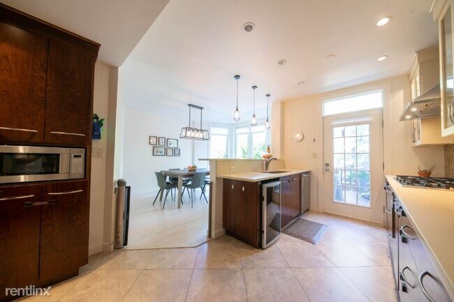 Foto del edificio - 173 Kensington Dr