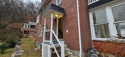 Building Photo - 438 Goethe St