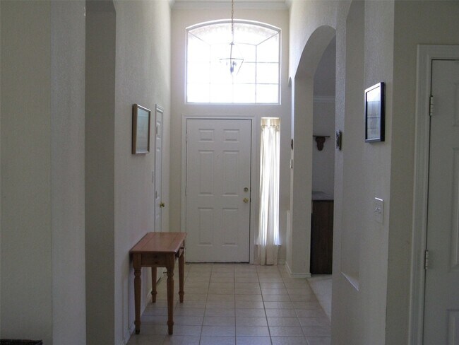 Foto del edificio - 2812 Gambel Ln