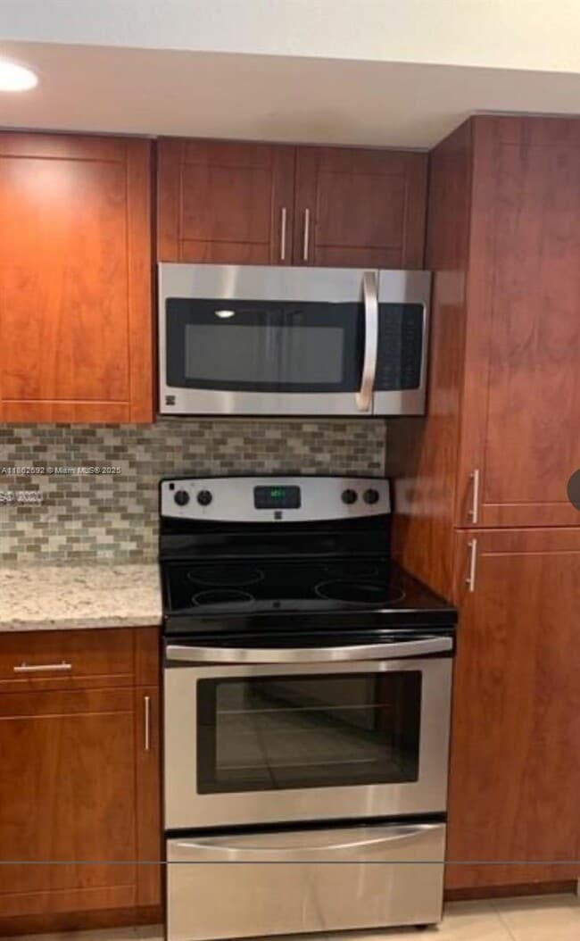 Foto del edificio - 12840 Vista Isles Dr