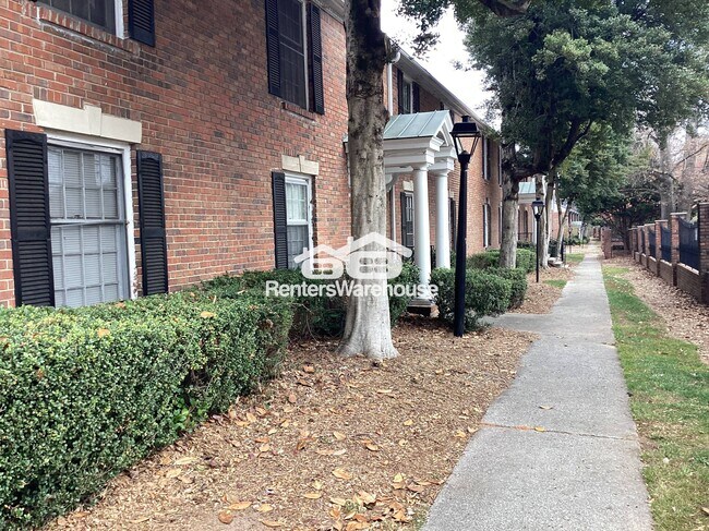 Foto del edificio - 6700 Roswell Rd NE