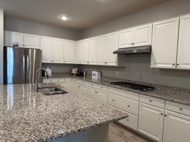 Foto del edificio - 15234 W Latham St