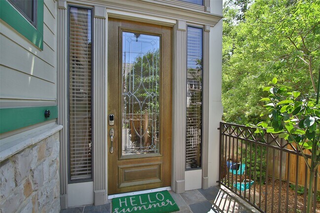 Foto del edificio - 1335 Fairview St