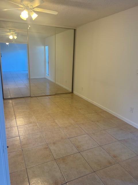 Foto del edificio - 641 Executive Center Dr