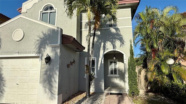 Foto del edificio - 909 NE 41st Terrace