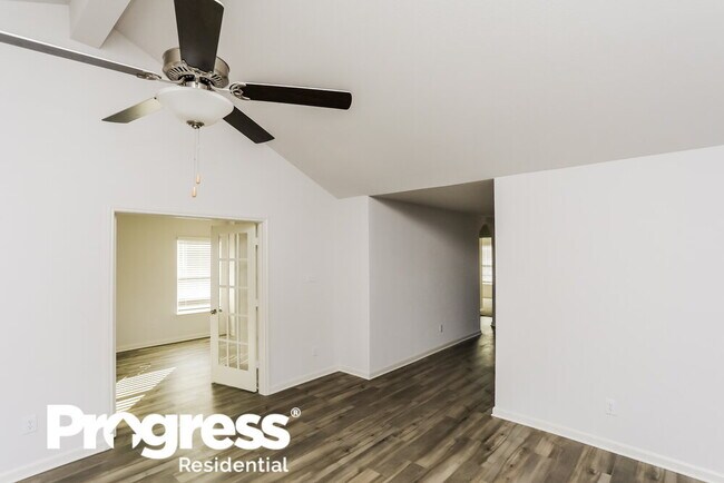 Building Photo - 175 Drifter Dr