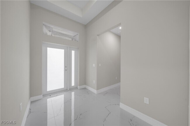 Foto del edificio - 543 McArthur Blvd