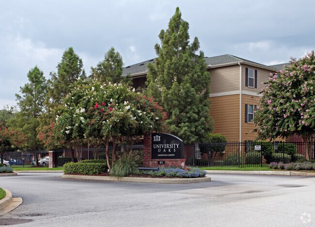 University Oaks Apartments San Antonio University Oaks Apartments San Antonio
