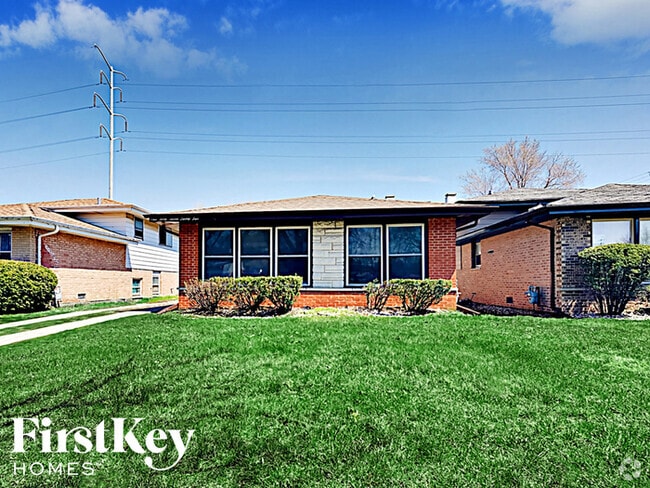 Building Photo - 14725 Memorial Dr