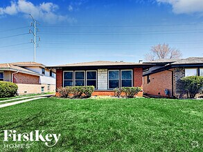 Building Photo - 14725 Memorial Dr