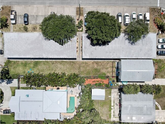 Foto aérea - 311 Harrison Ave