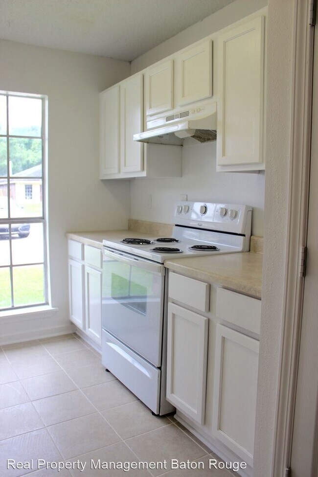 Building Photo - 3 br, 2 bath House - 15023 Forest Grove Ave