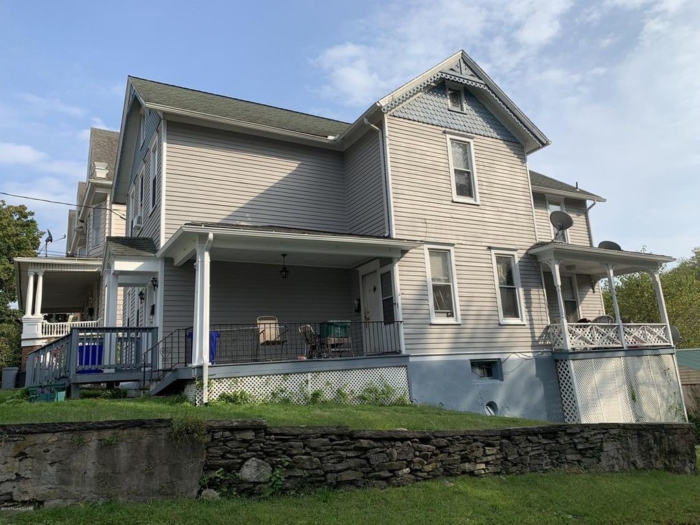 121 Broad St, Pittston, PA 18640 Apartments Pittston, PA