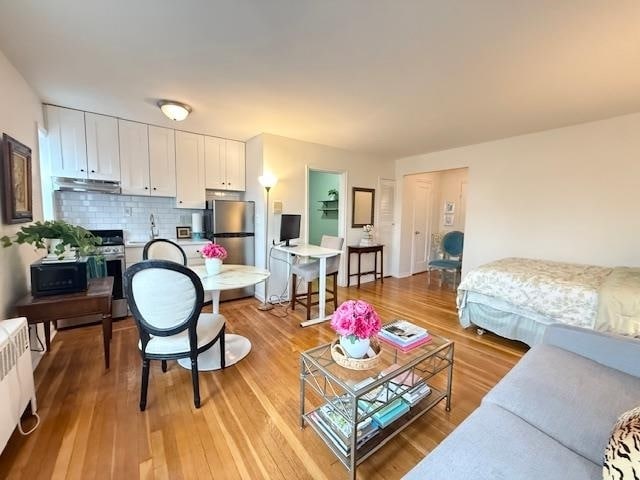Foto del edificio - 210 Woodcliff Ave