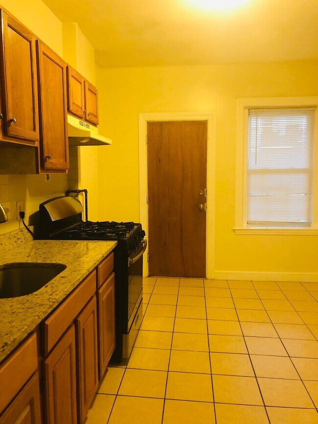 Building Photo - 41 Neponset Ave