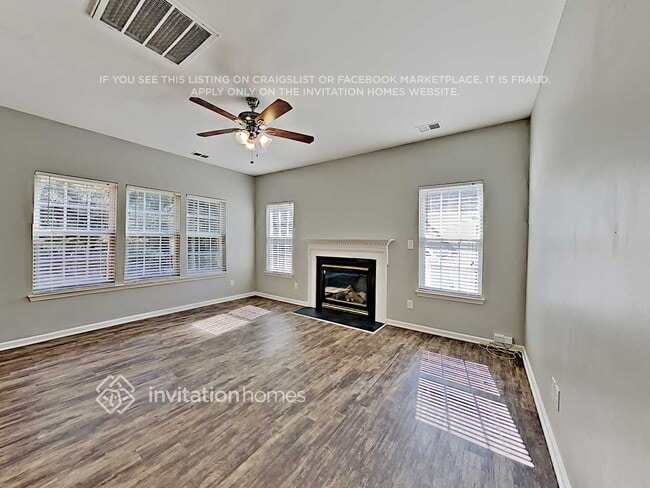 Building Photo - 12145 Autumn Winds Ln