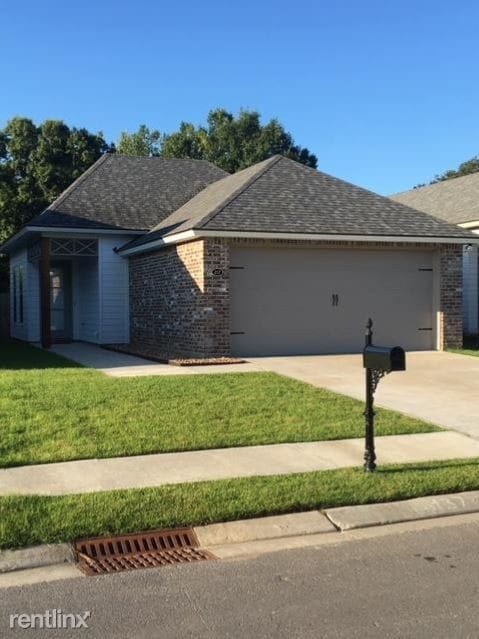 Building Photo - 3 br, 2 bath House - 217 Twin Meadown Lane