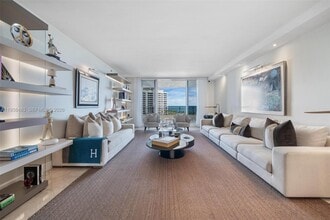 Building Photo - 799 Crandon Blvd