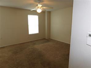Building Photo - 10835 Lake Gardens Dr