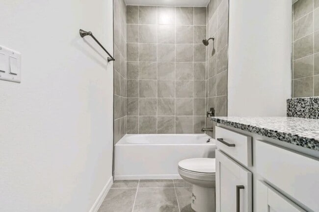 Building Photo - Brand New Villa 2bedroom with Office/Bed