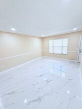 Building Photo - 159 Sheeler Ave