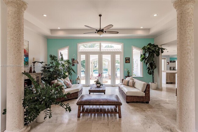 Foto del edificio - 5740 SW 128th St