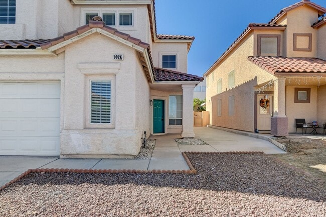 Building Photo - TOPAZ