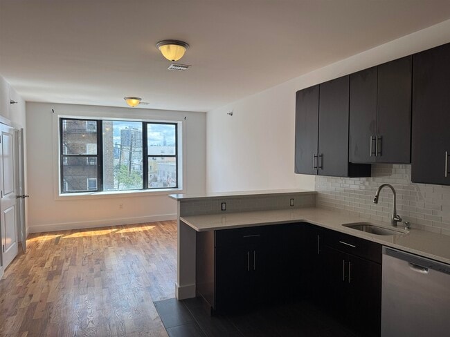 Building Photo - 5113 Bergenline Ave
