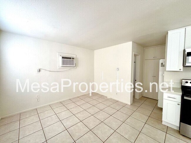 Foto del edificio - 26650 Josma Rd