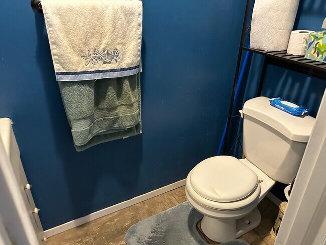 Foto del edificio - 236 Springmeadow Dr