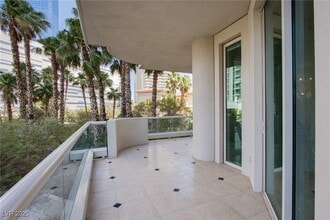 Building Photo - 2857 Paradise Rd