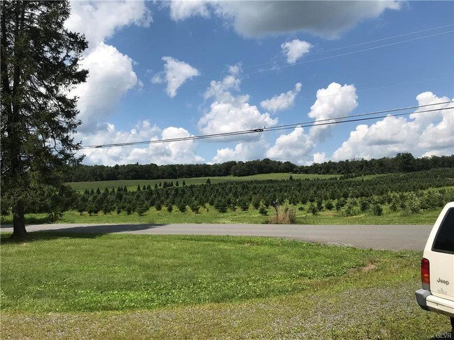 Foto del edificio - 1170 Owl Creek Rd