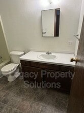 Building Photo - 700 S 12th St