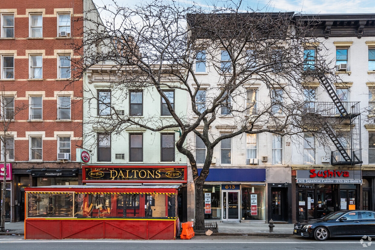Primary Photo - 611-613 Ninth Ave