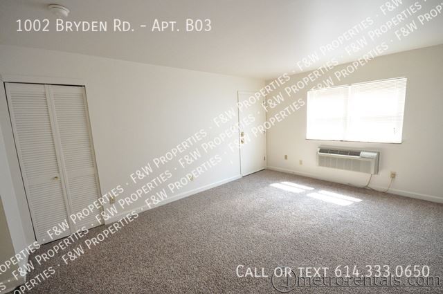 Foto del edificio - 1002 Bryden Rd