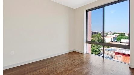 Foto del edificio - 1560 Fulton St