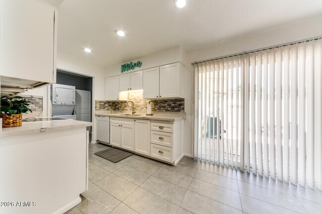 Foto del edificio - 18826 N 134th Ave