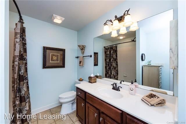 Foto del edificio - 2 br, 2 bath House - 4875 Polo Gate Blvd
