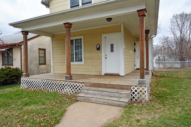 Foto del edificio - 1165 Minnehaha Ave E