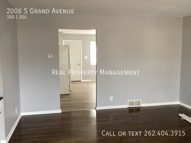 Foto del edificio - 2006 S Grand Ave