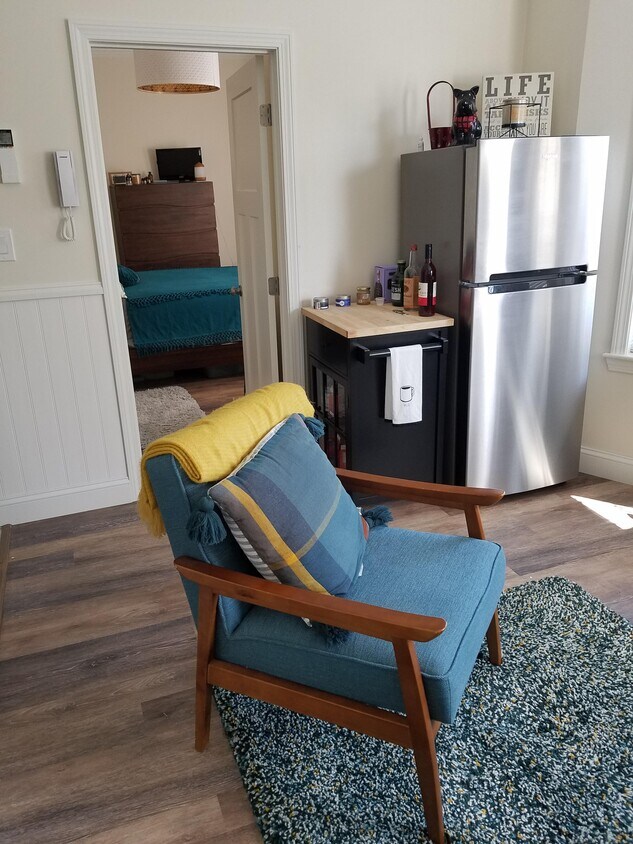 1 Main St Unit 2, Fairhaven, MA 02719 Apartments in Fairhaven, MA