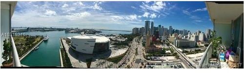 Building Photo - 888 Biscayne Blvd
