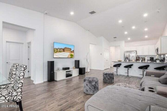 Foto del edificio - 7223 N 123rd Dr