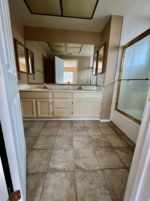 Primary Photo - 1093 Horcajo Cir