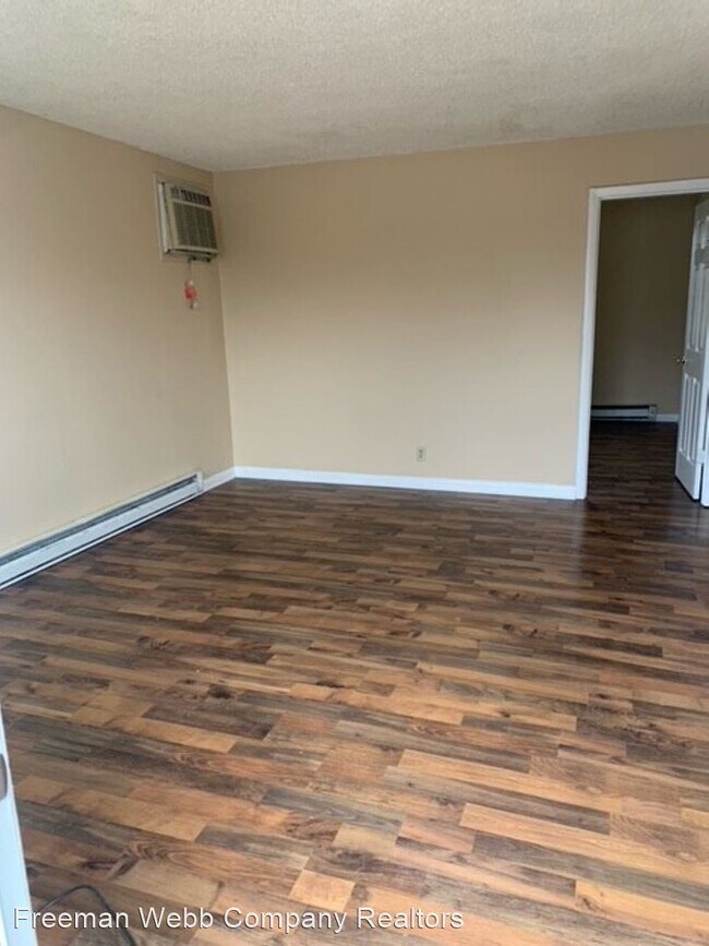 Building Photo - 2 br, 1 bath House - 4653 Forest Ridge Drive