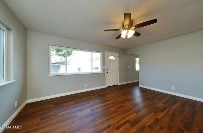 Foto del edificio - 2775 Los Robles Rd