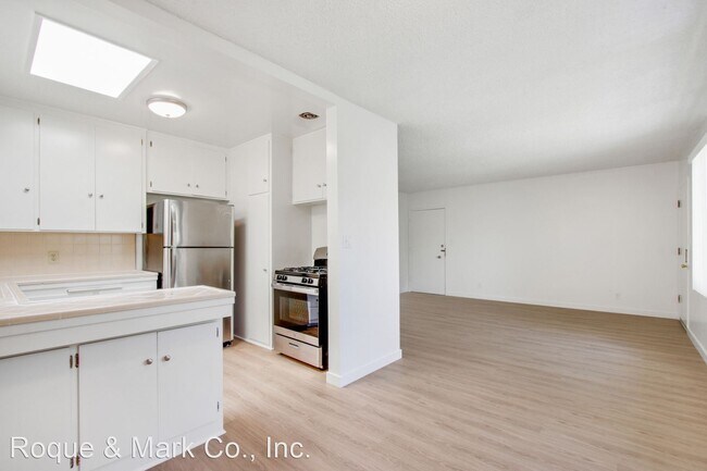 Foto del edificio - 2 br, 1 bath Apartment - 420 Hill Street 4...