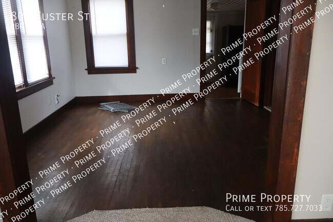 Foto del edificio - 804 Custer St